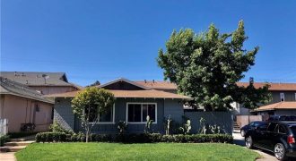 712 Shalimar Dr, Costa Mesa CA 92627