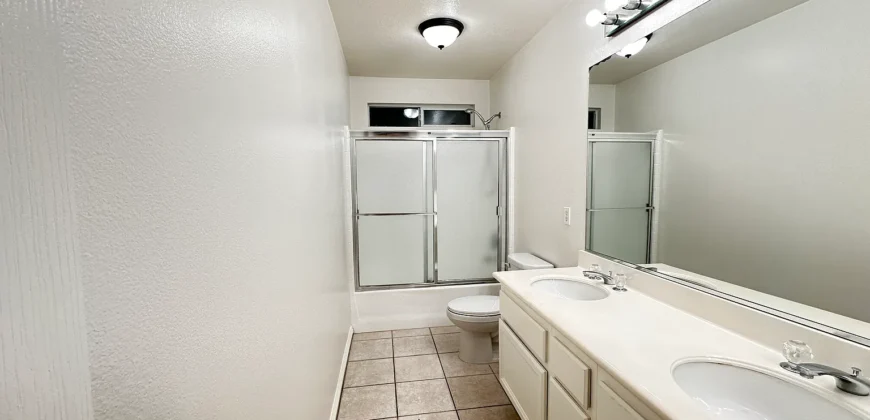 1913 Crystal Downs Dr, Corona, CA 92883