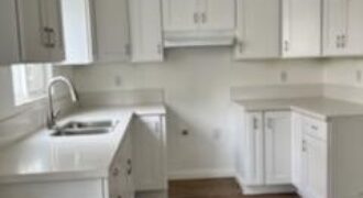 11230 Louise Ave. – E Lynwood, CA 90262