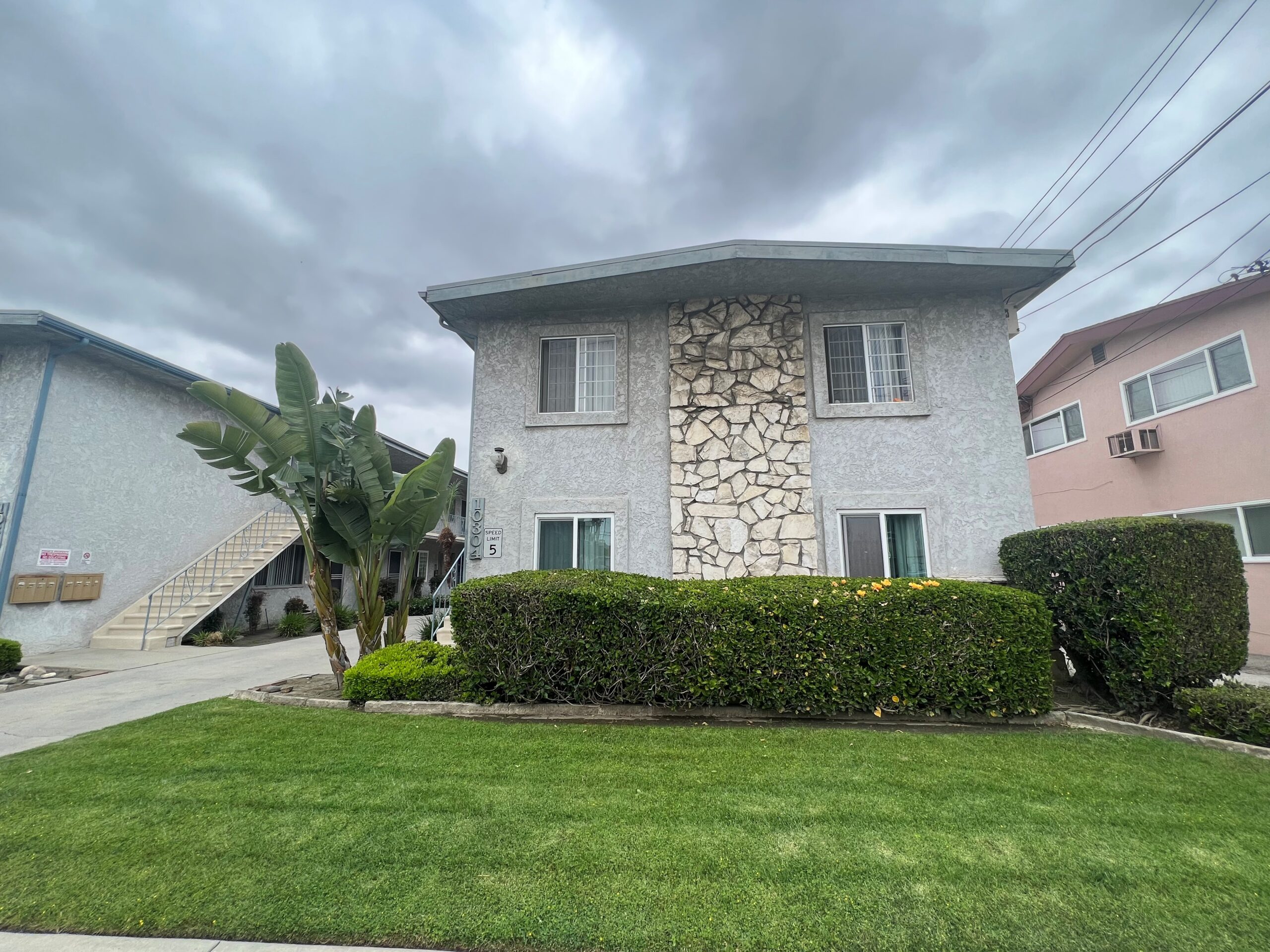 10304 La Reina Ave, Unit C Downey, CA 90241