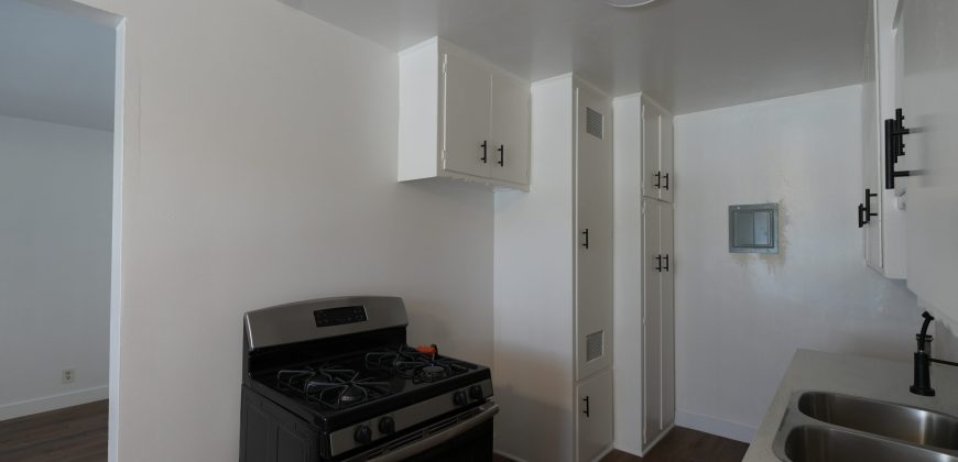 10304 La Reina Ave, Unit C Downey, CA 90241