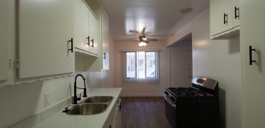 10304 La Reina Ave, Unit C Downey, CA 90241