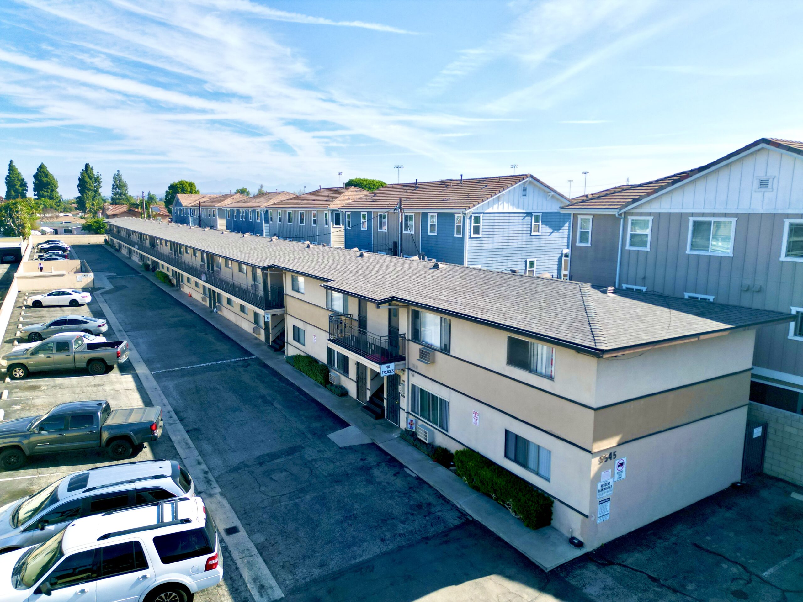 9545 Firestone Blvd. – 14 Downey, CA 90241