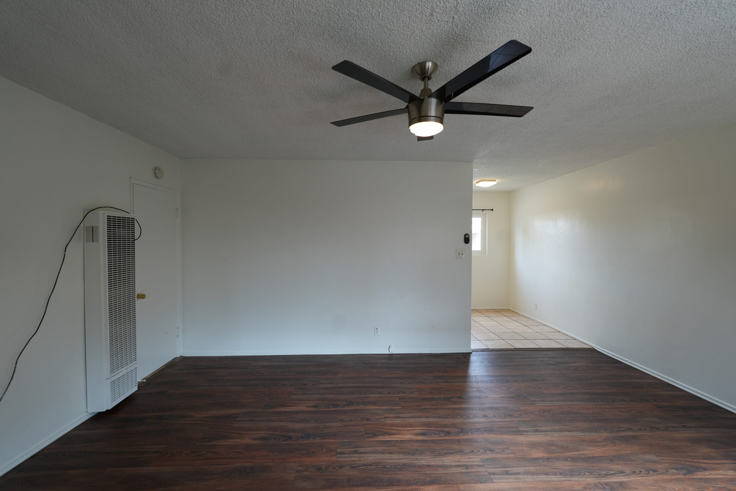 11915 Manor Drive – #C Hawthorne, CA 90250