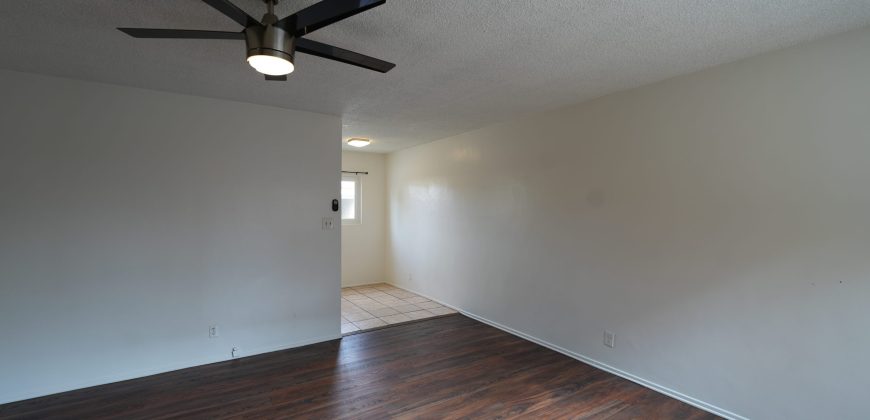 11915 Manor Drive – #C Hawthorne, CA 90250
