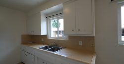 11915 Manor Drive – #C Hawthorne, CA 90250