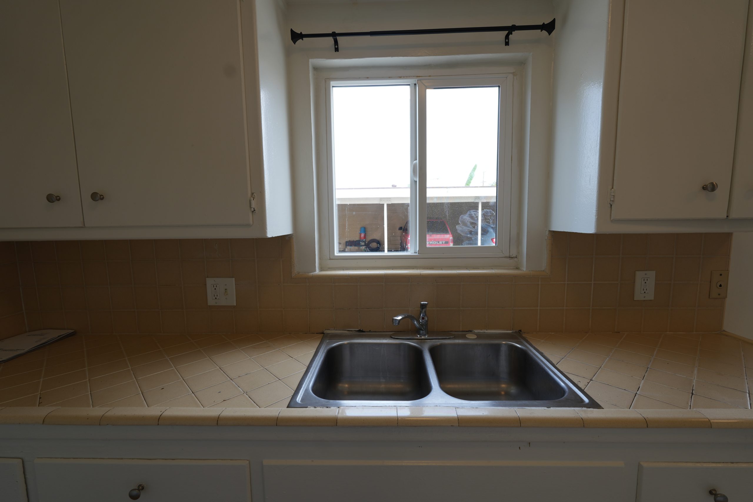 11915 Manor Drive – #C Hawthorne, CA 90250