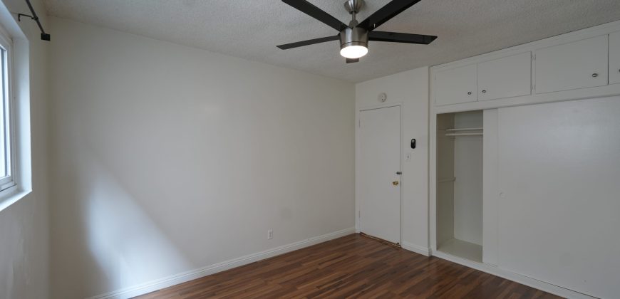11915 Manor Drive – #C Hawthorne, CA 90250