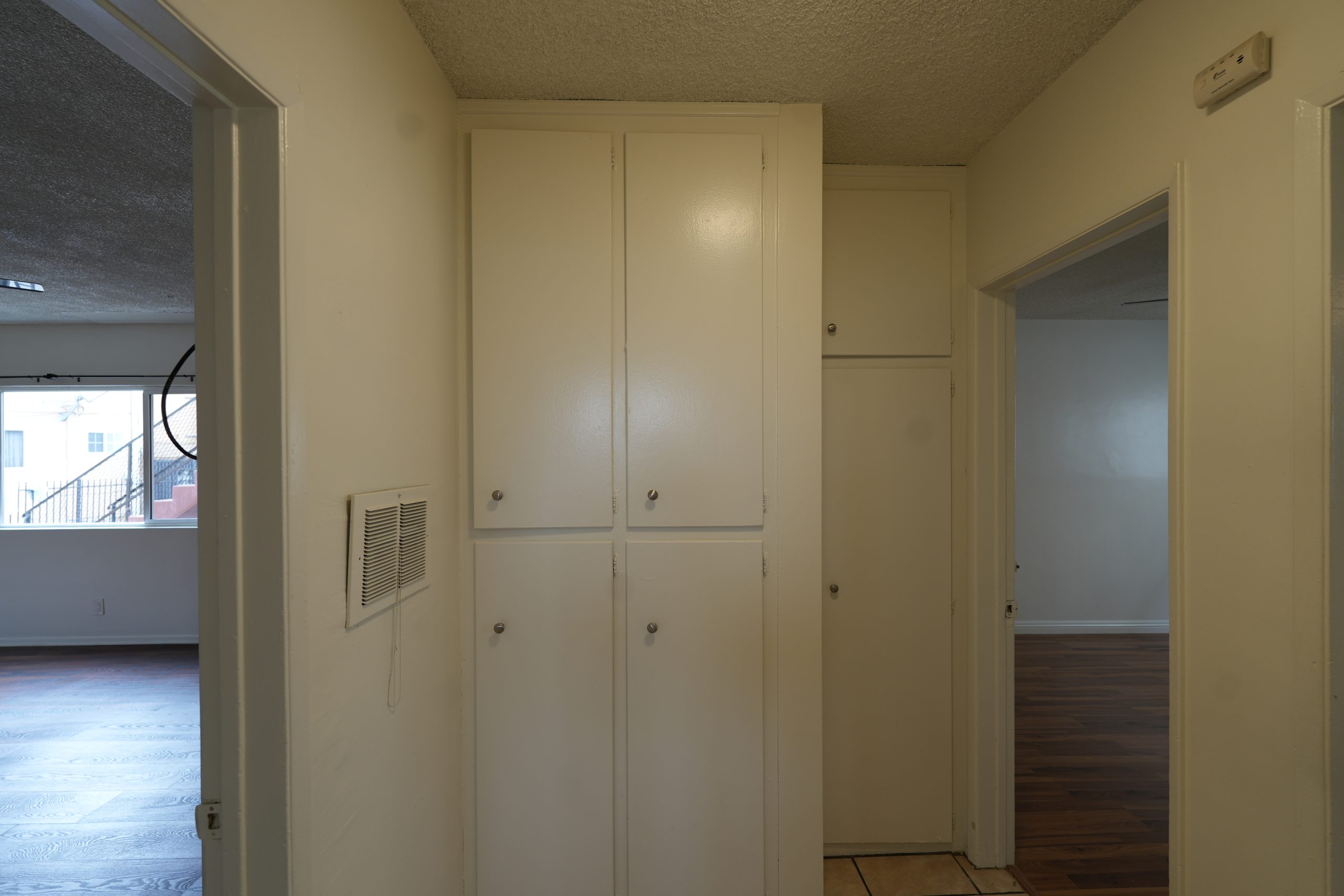 11915 Manor Drive – #C Hawthorne, CA 90250