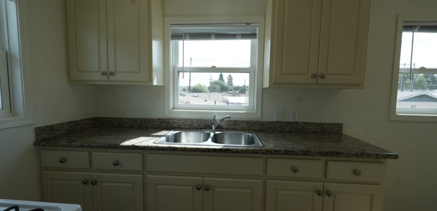 5157-1/4 E. Santa Ana St Cudahy, CA 90201