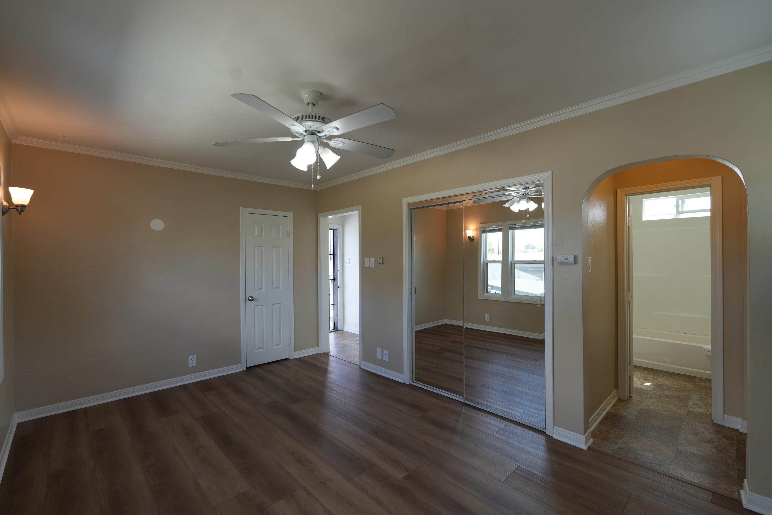 5157-1/4 E. Santa Ana St Cudahy, CA 90201