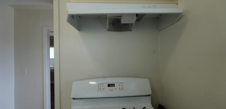 5157-1/4 E. Santa Ana St Cudahy, CA 90201