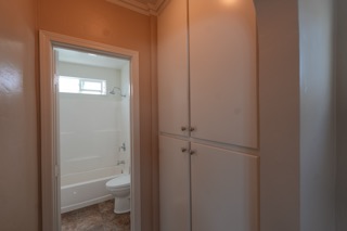 5157-1/4 E. Santa Ana St Cudahy, CA 90201