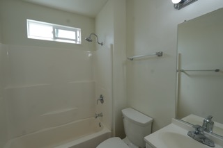 5157-1/4 E. Santa Ana St Cudahy, CA 90201