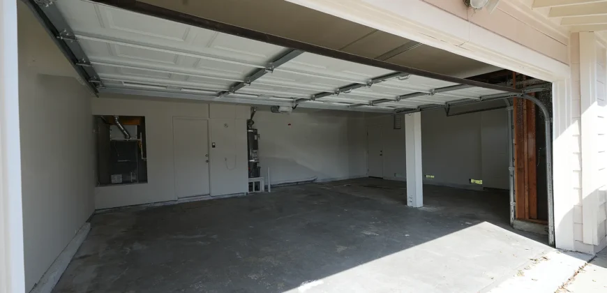 103 Crystal Springs Rd San Dimas, CA 91773