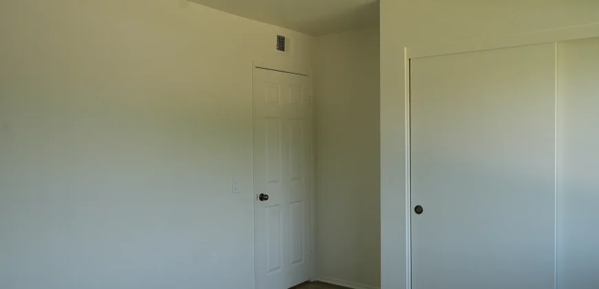 103 Crystal Springs Rd San Dimas, CA 91773-1134