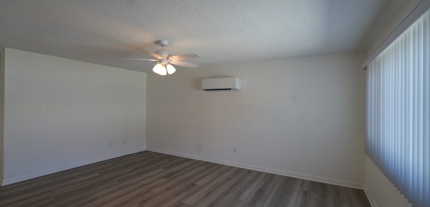 5201-1/2 E. Santa Ana Cudahy, CA 90201