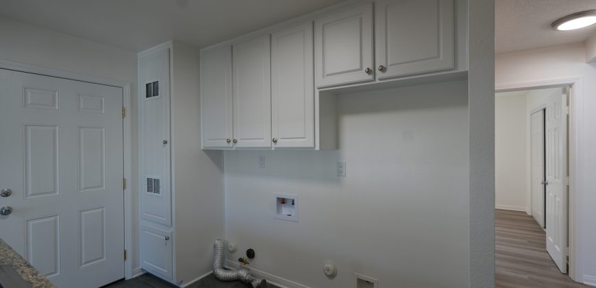 5201-1/2 E. Santa Ana Cudahy, CA 90201