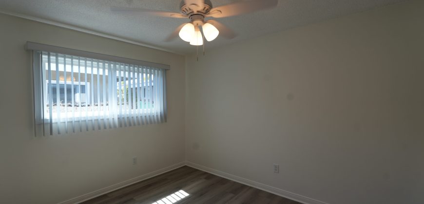 5201-1/2 E. Santa Ana Cudahy, CA 90201