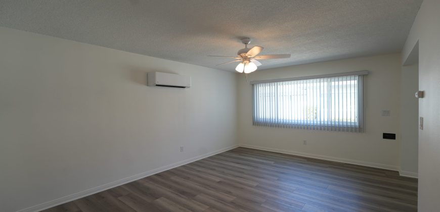 5201-1/2 E. Santa Ana Cudahy, CA 90201