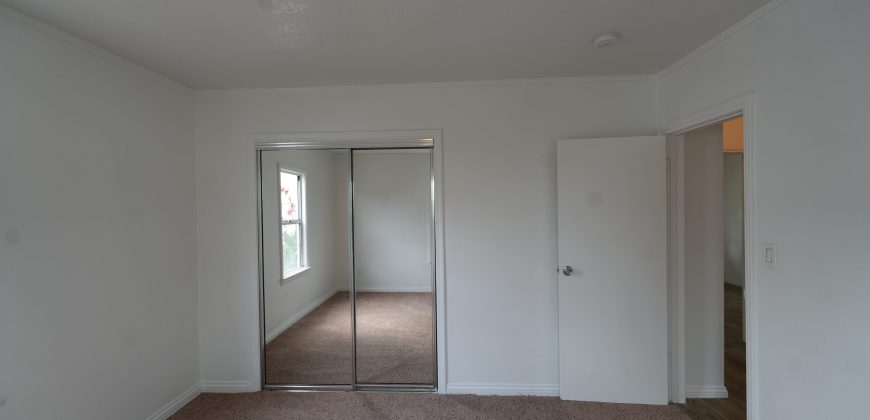 8019 Alameda St Downey, CA 90242