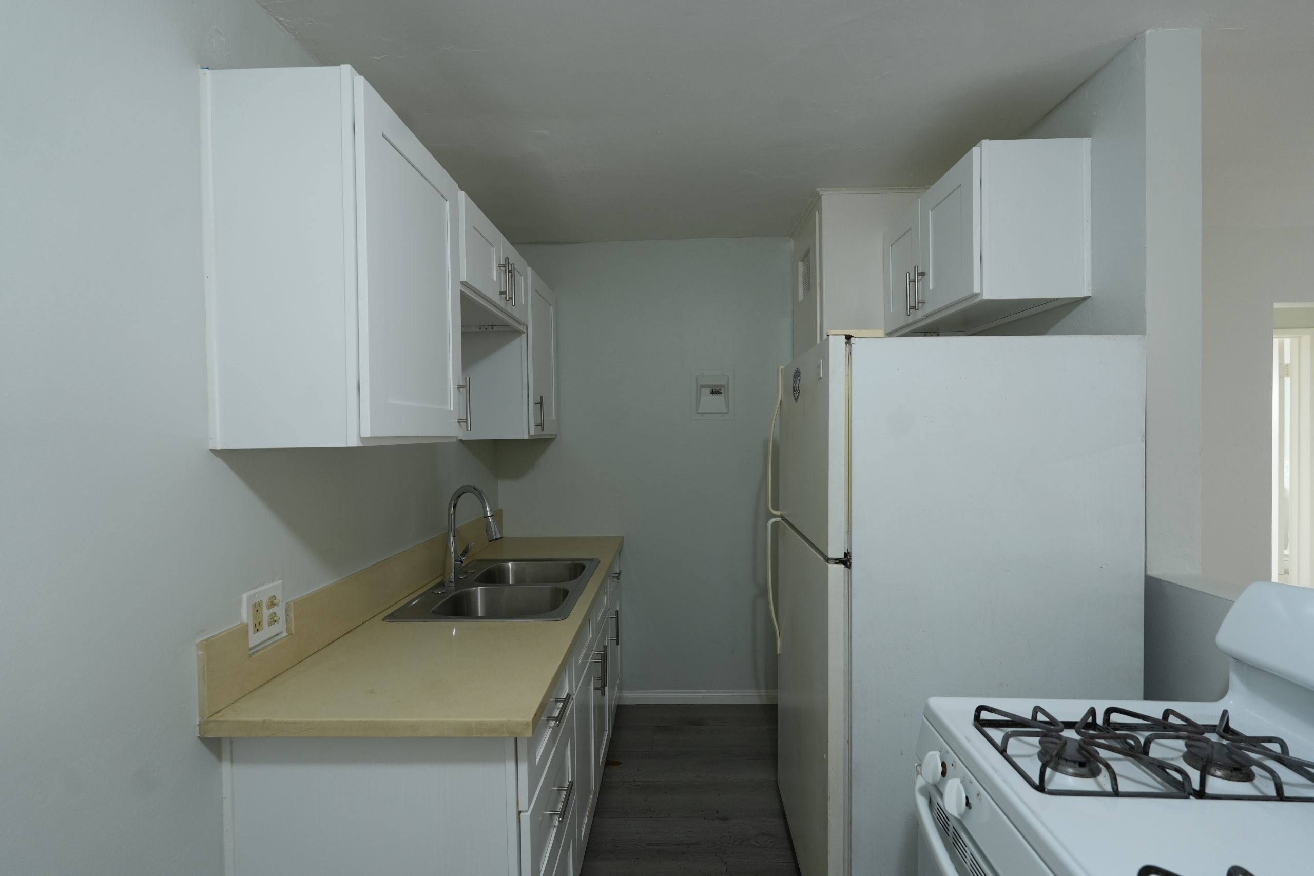 935 S Grand View St, APT 2, Los Angeles, CA 90006