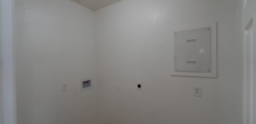 2828 EAST 70TH ST LONG BEACH, CA 90808