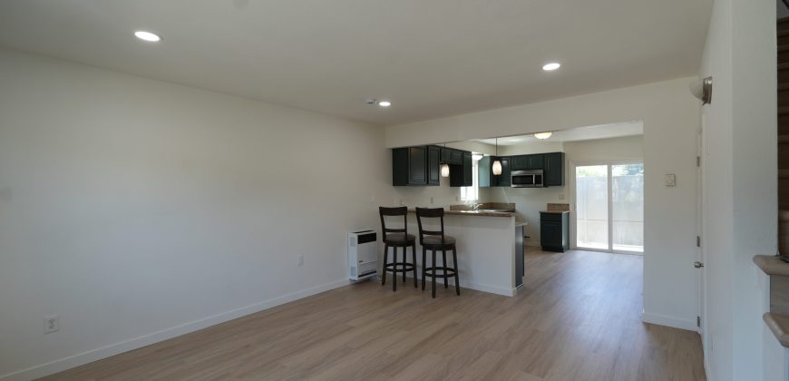2828 EAST 70TH ST LONG BEACH, CA 90808