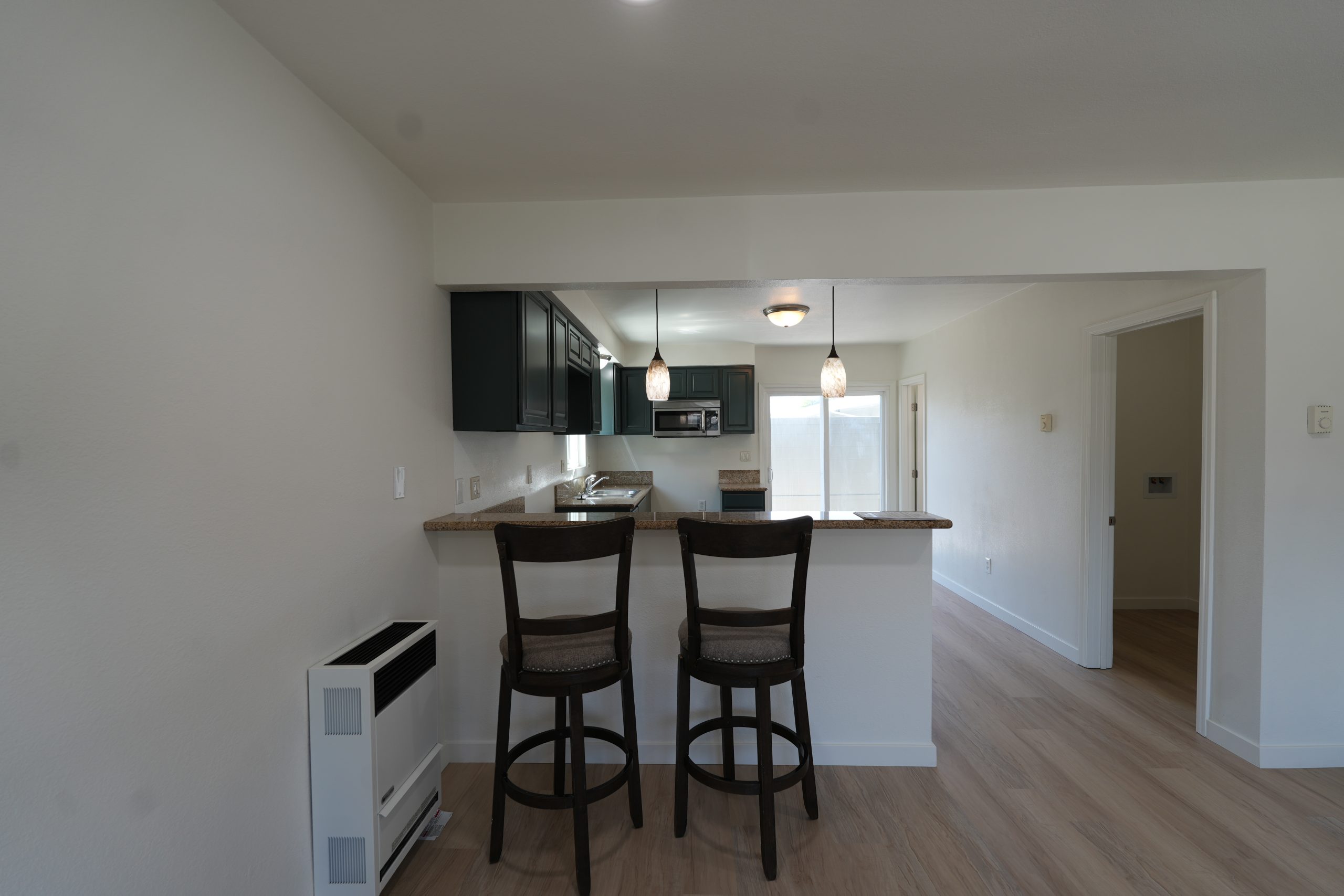 2828 EAST 70TH ST LONG BEACH, CA 90808