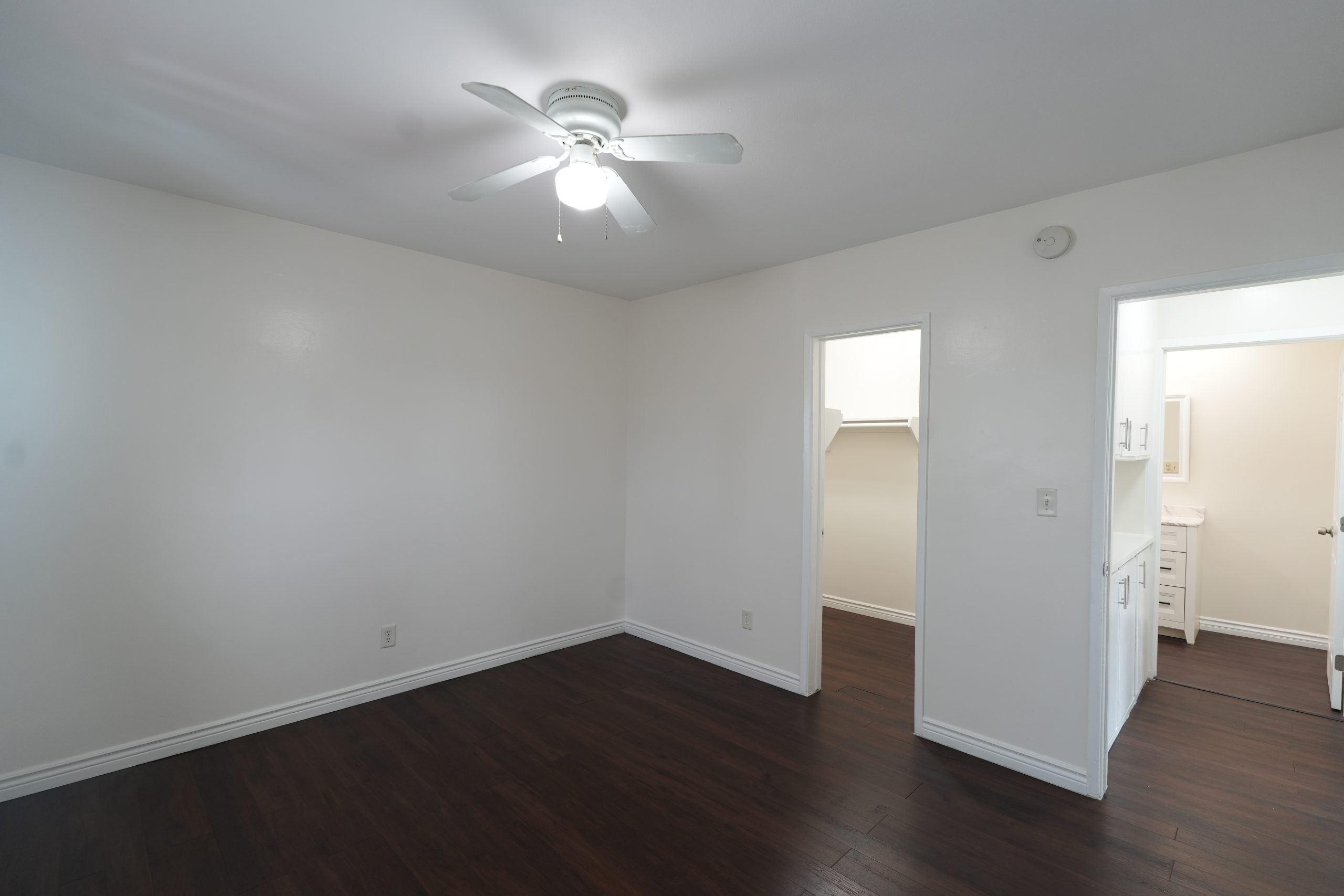 8101 Stewart & Gray Road, Unit 10 Downey, CA 90241