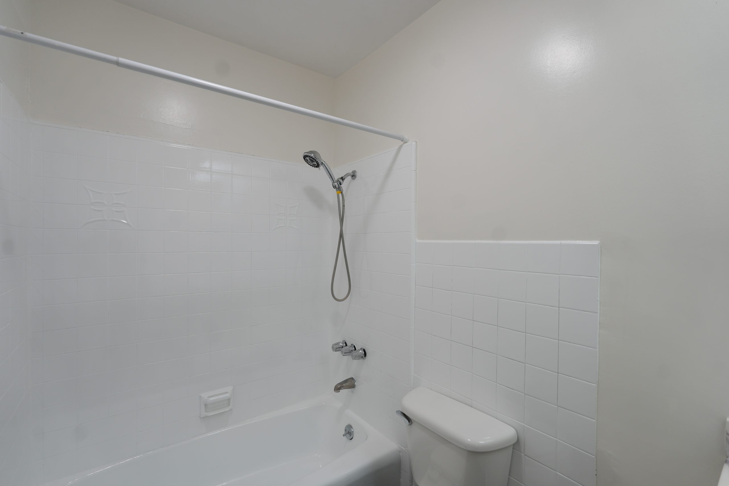 8101 Stewart & Gray Road, Unit 10 Downey, CA 90241
