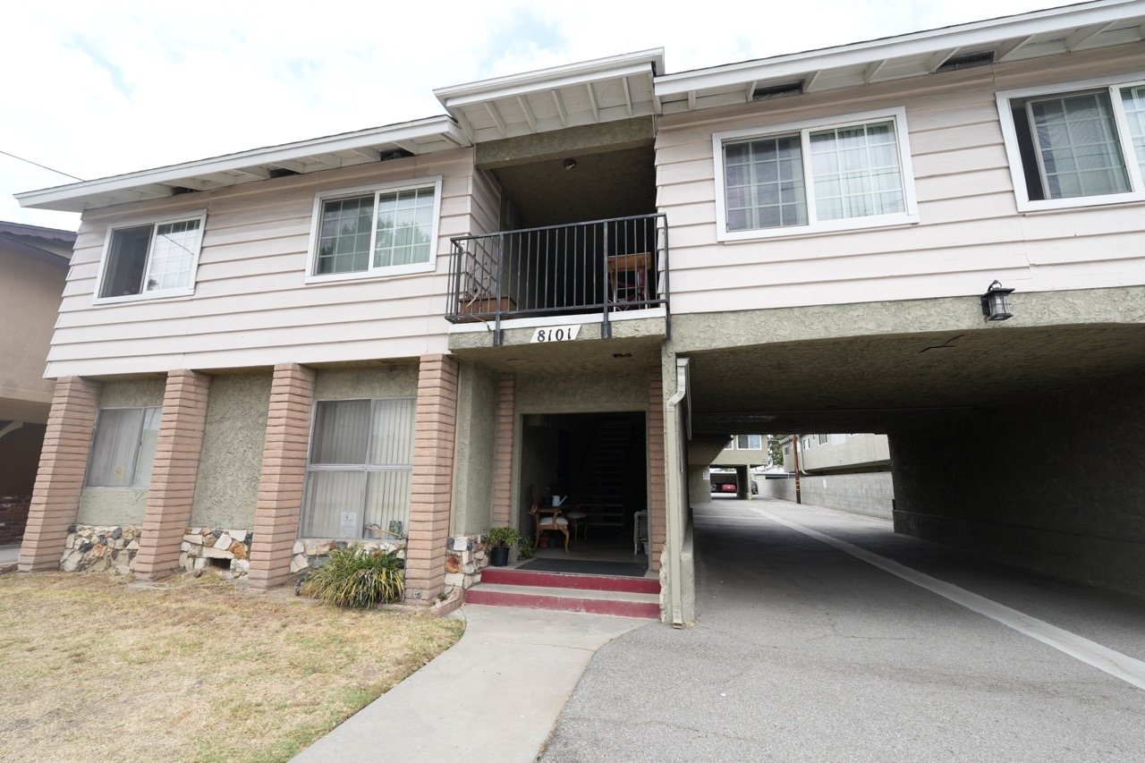 8101 Stewart & Gray Road, Unit 10 Downey, CA 90241