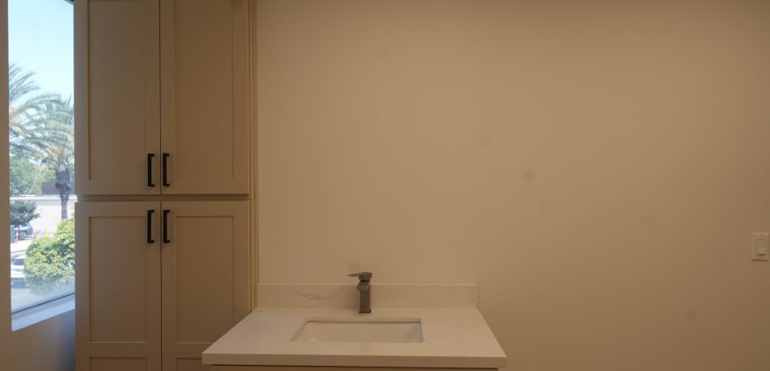 16660 Paramount Blvd, Paramount, CA 90723