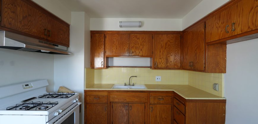 201 Grandview Dr – 205 1/2 Covina, CA 91723