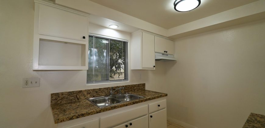 8115 3rd St #E, Downey, CA 90241