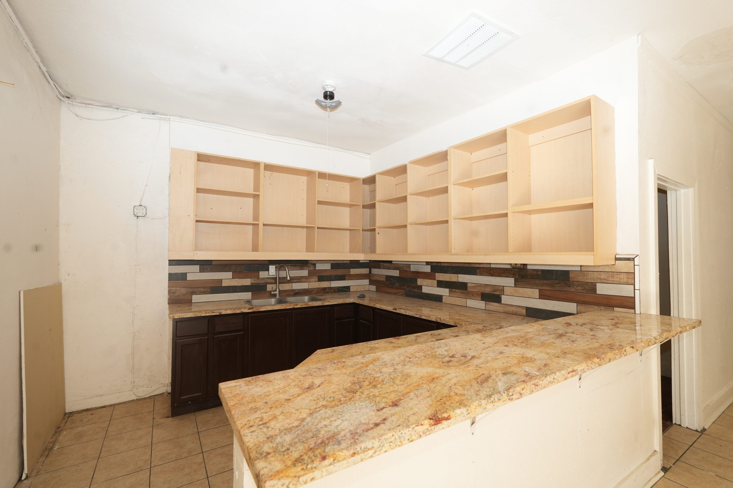 6622 Eastern Avenue, Bell Gardens, CA 90201