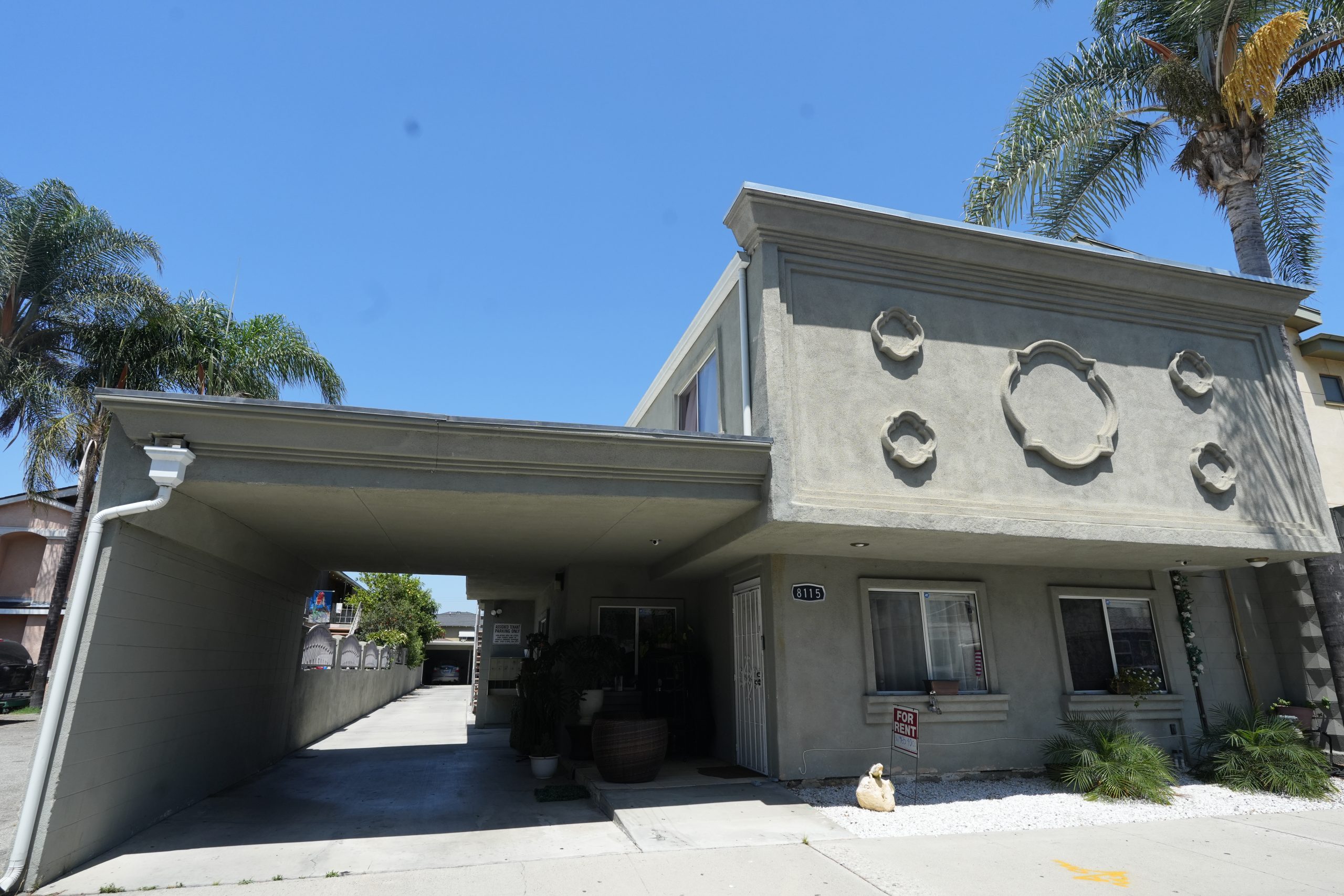 8115 3rd St #E, Downey, CA 90241