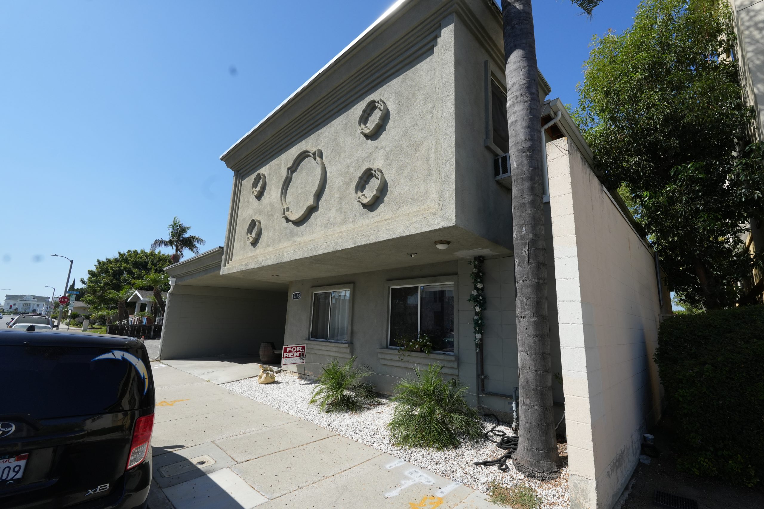 8115 3rd St #E, Downey, CA 90241
