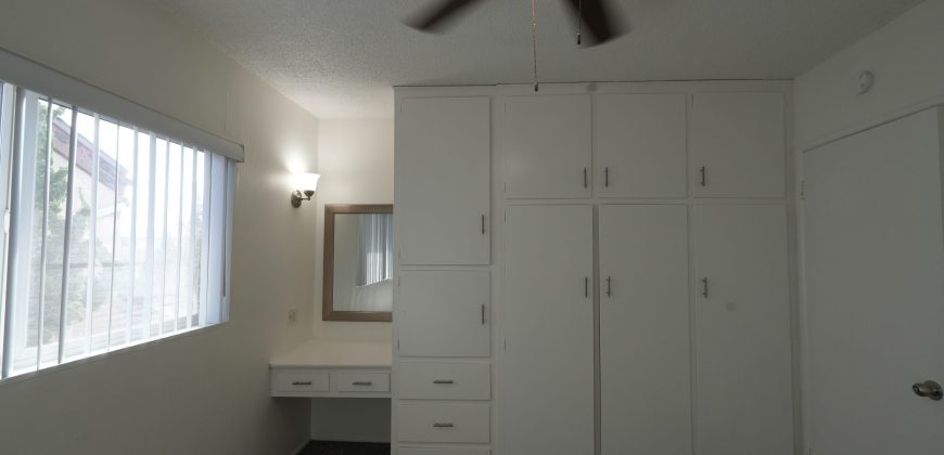 10615 La Reina Ave, #K, Downey, CA 90241