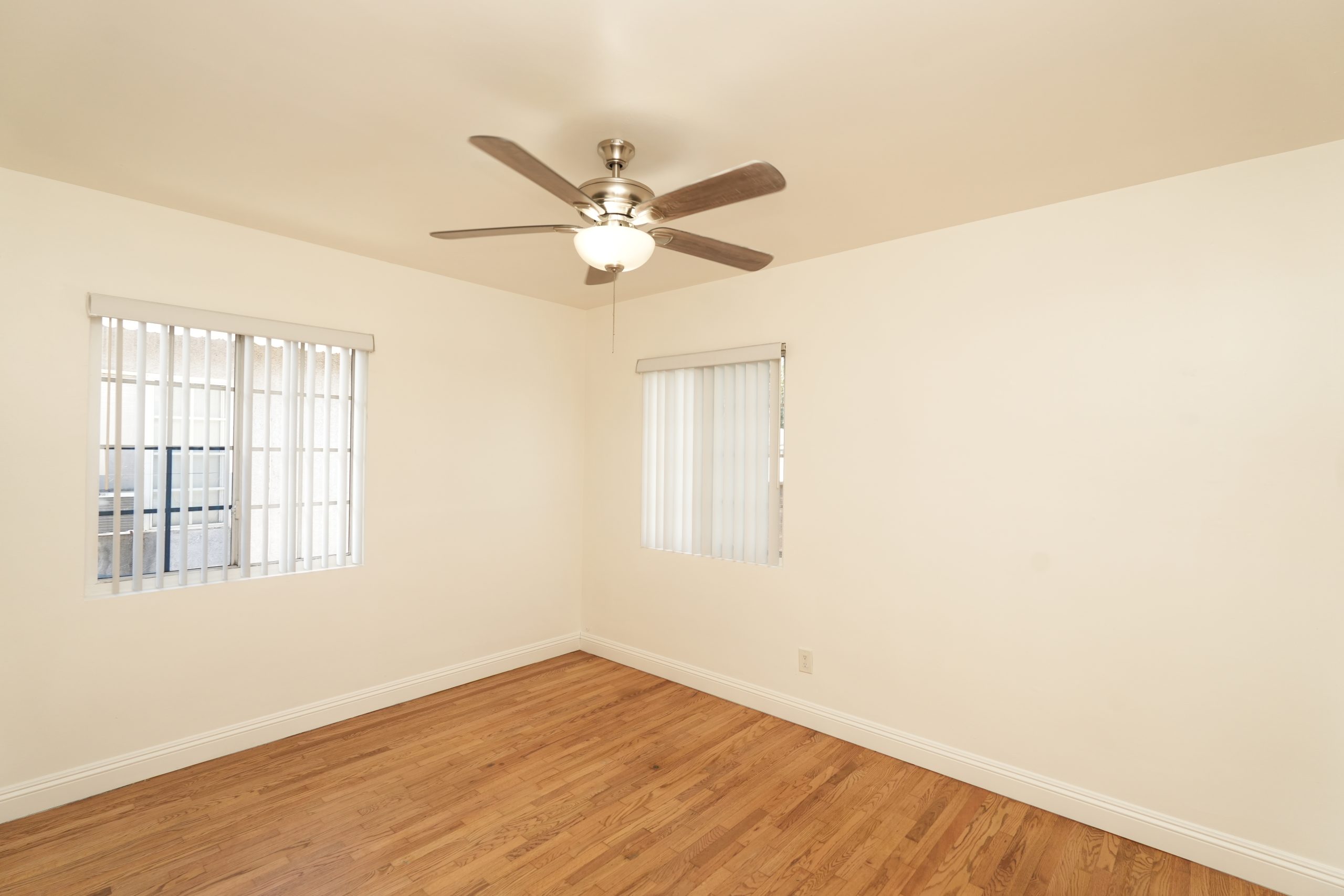 12807 Columbia Way, Downey, CA 90242