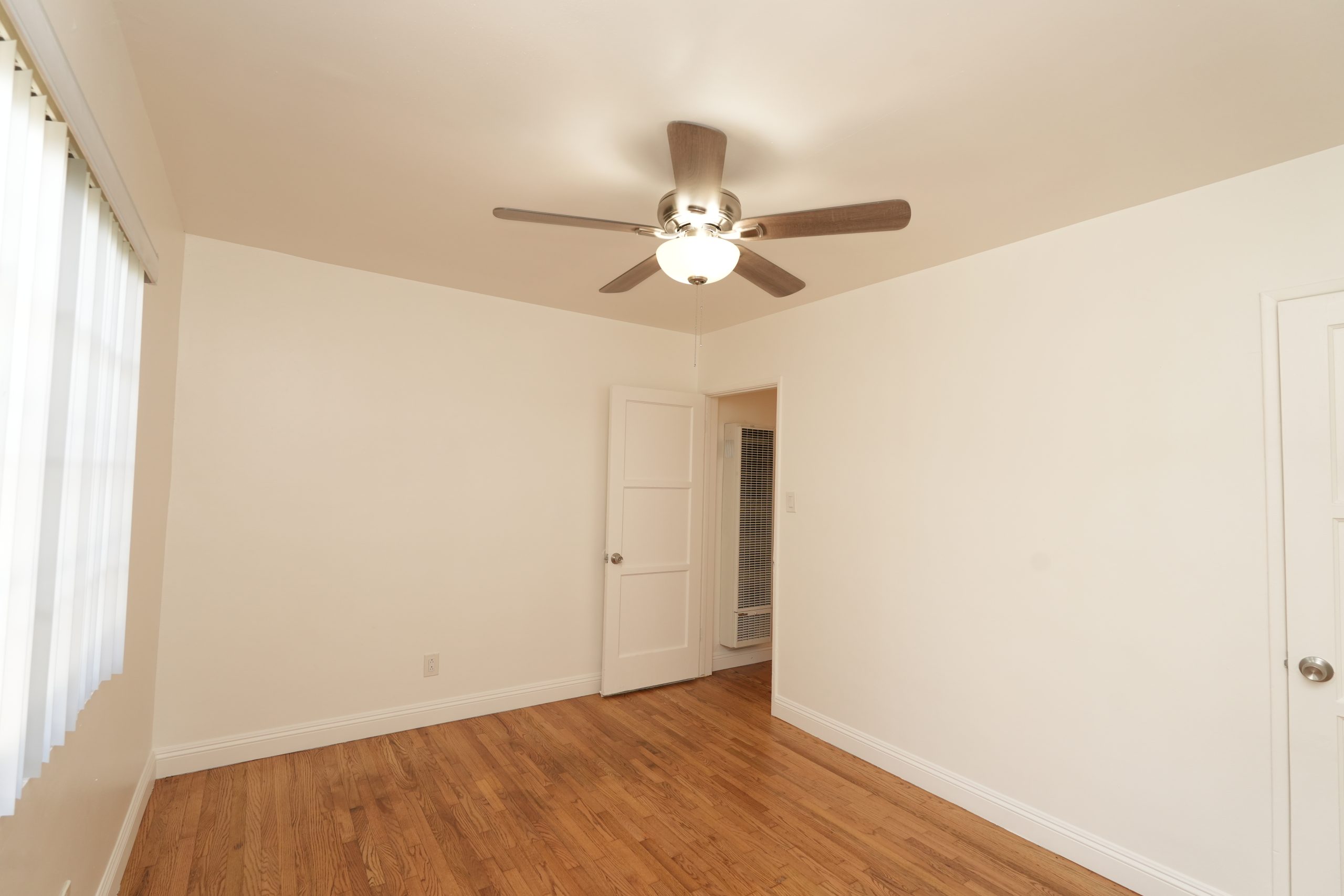 12807 Columbia Way, Downey, CA 90242