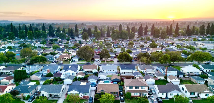 4261 Petaluma Ave, Lakewood, CA 90713