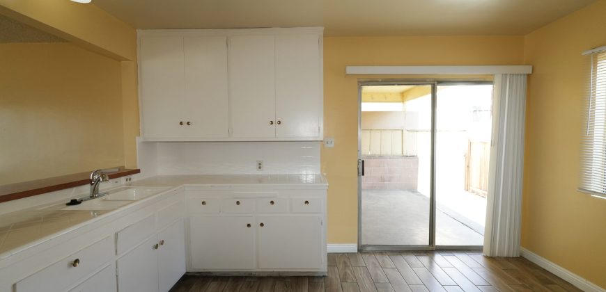8035 Alameda St Downey, CA 90242