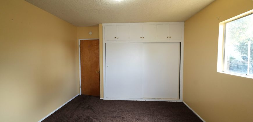 8035 Alameda St Downey, CA 90242