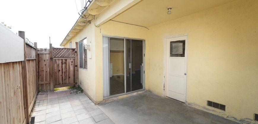 8035 Alameda St Downey, CA 90242