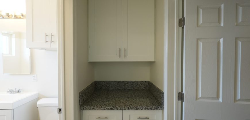 10624 La Reina Ave, #F, Downey, CA 90241