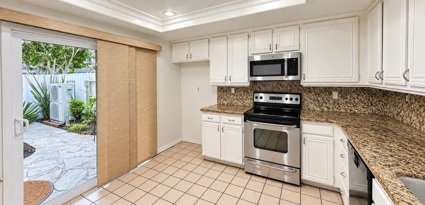 16122 Tortola Circle Huntington Beach, CA 92649